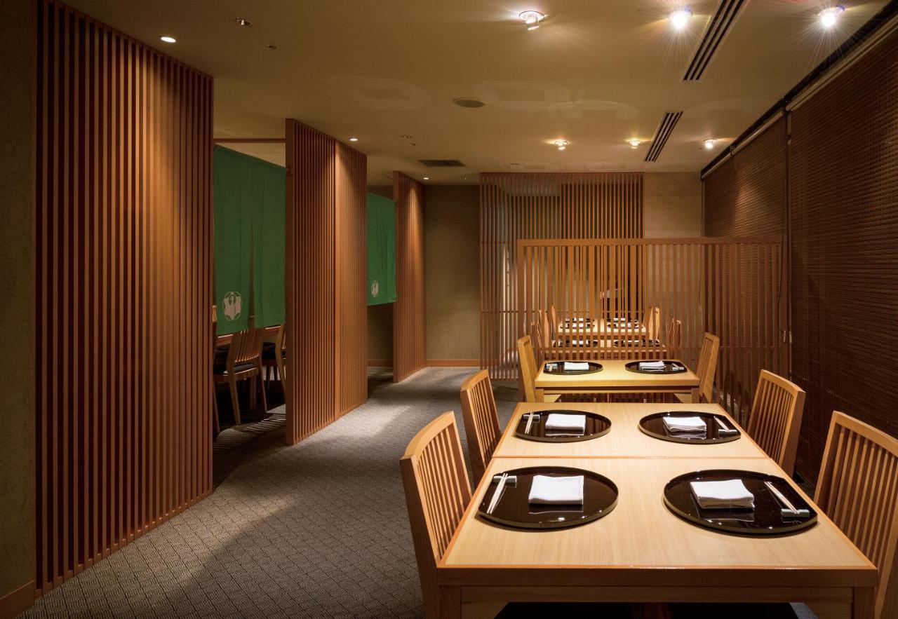 静冈酒店 外观 照片 Interior of a restaurant in Tokyo